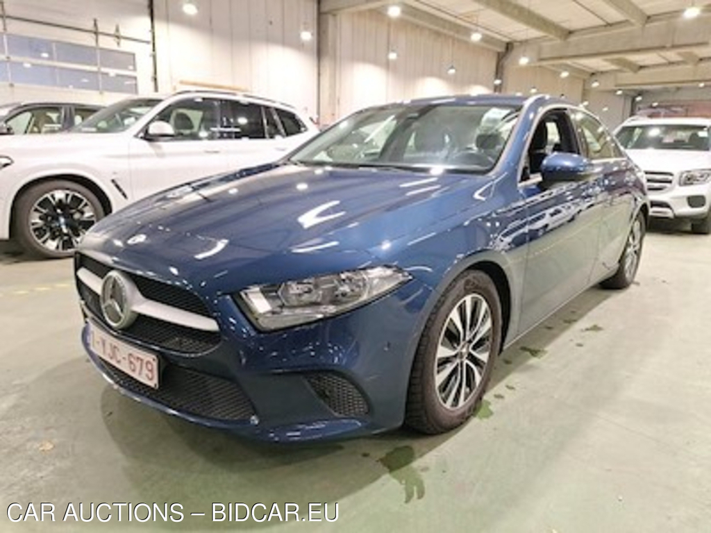 Mercedes-Benz Class A sedan diesel v177 A 180 d Business Solution