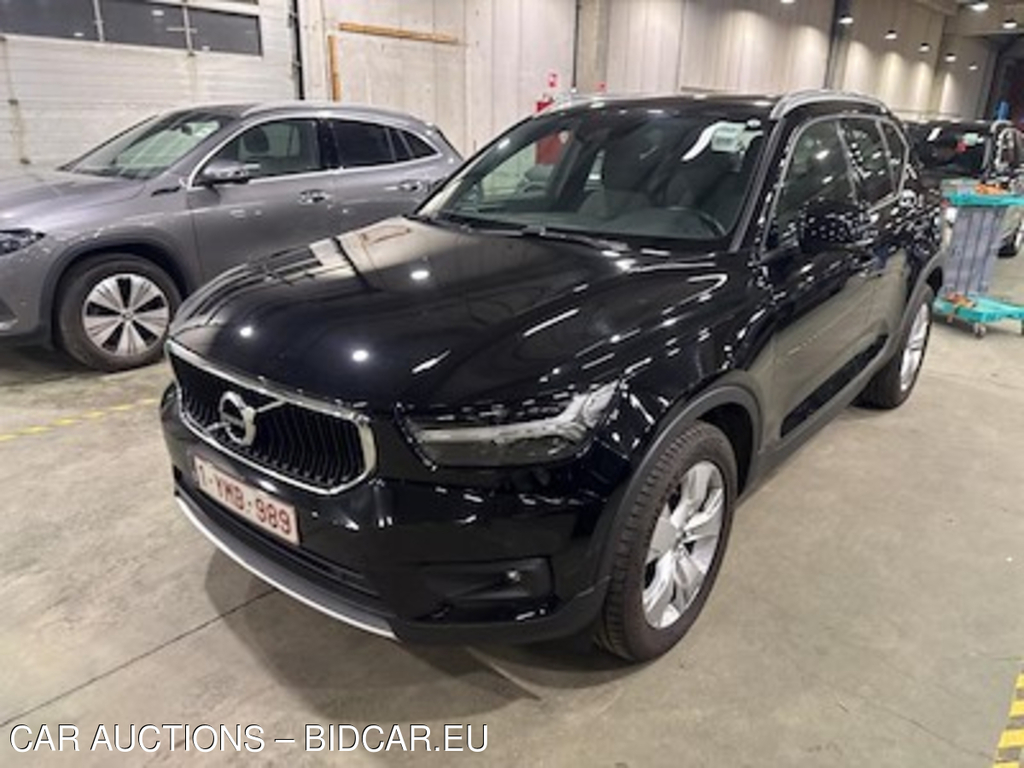 Volvo XC40 1.5 T3 MOMENTUM PRO