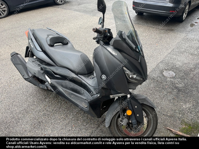 YAMAHA xmax 400 iron max motociclo -