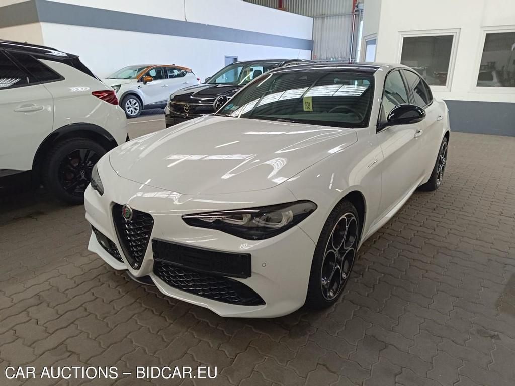 Alfa Romeo Giulia 2.0 TURBO 16V AT8-Q4 Veloce, 2024