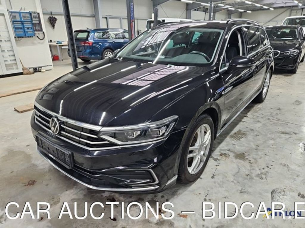 Volkswagen Passat VARIANT 1.4 TSI PLUG-IN-HYBRID DSG GTE, 2021