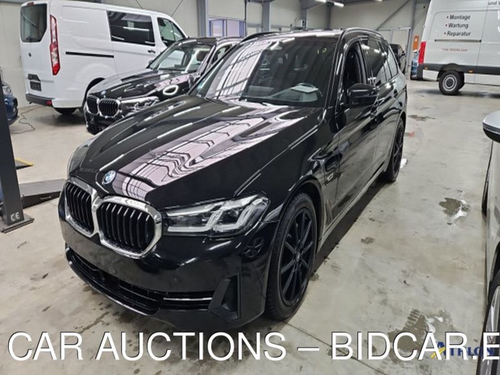 BMW 530e XDRIVE TOURING AUT., 2022