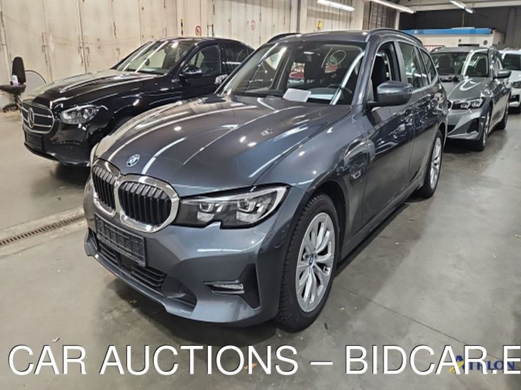 BMW 320e TOURING AUT. Advantage, 2022