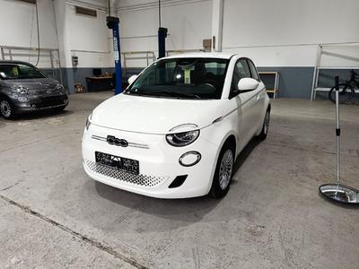 Fiat 500e -, 2023