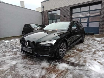 Volvo V60 T6 AWD RECHARGE Plus Dark, 2022