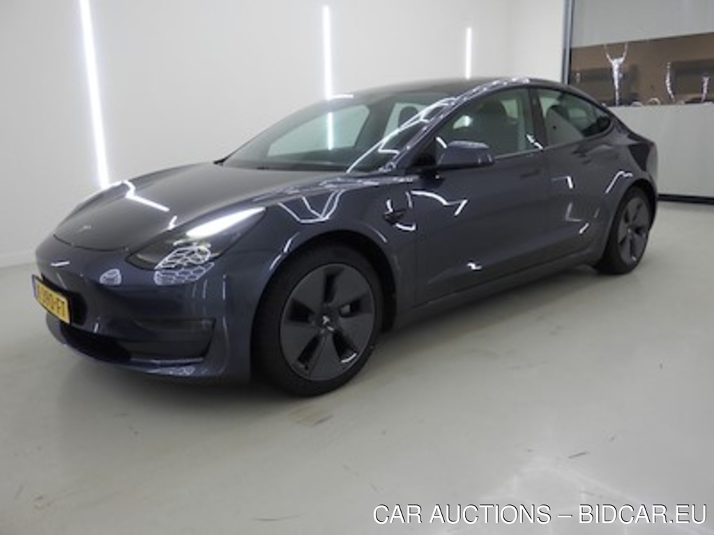 Tesla Model 3 Long Range Dual Motor AWD 4d