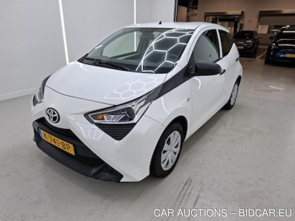 Toyota Aygo 1.0 VVT-i ActieAuto 5d x-fun