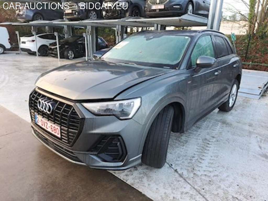 Audi Q3 1.4 45 TFSI E S TRONIC S LINE