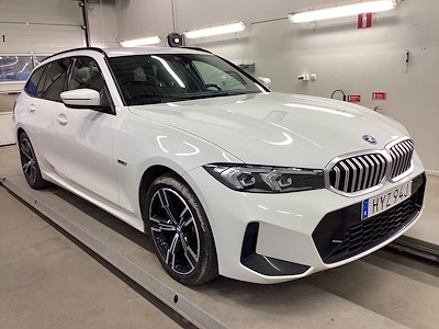 BMW 3-SERIE 330e xDrive Touring 292hk M Sport Business Connected Edition Drag