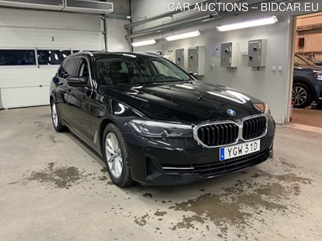 BMW 5-serie 520d xDrive Touring Connected Display key