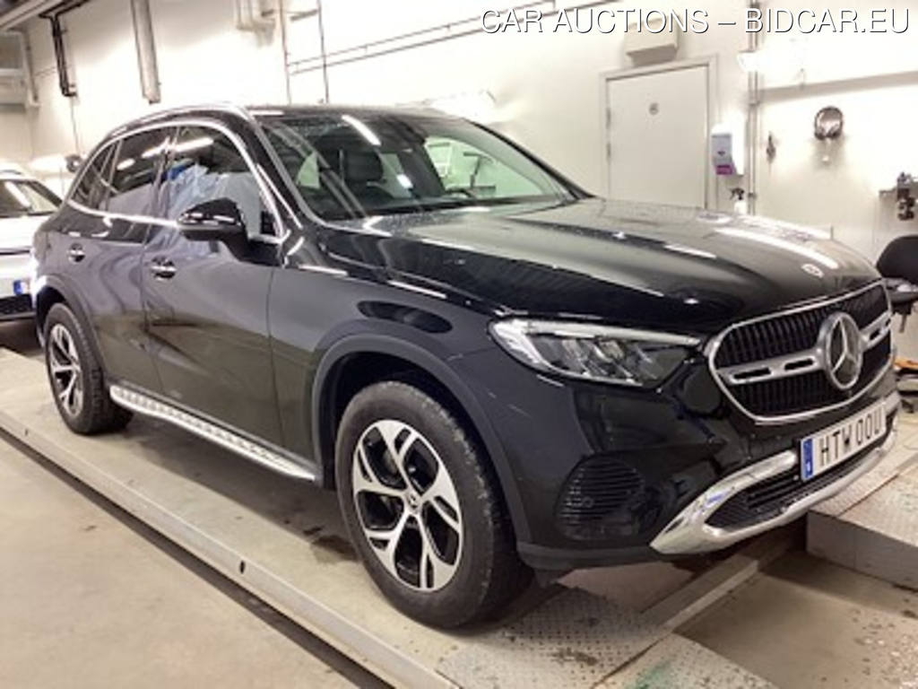 Mercedes-Benz Glc GLC 300e 4MATIC Avantgarde Pano Skinn Nav