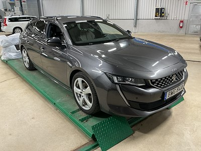 Peugeot 508 SW Hybrid 224hk Lane Keep assist