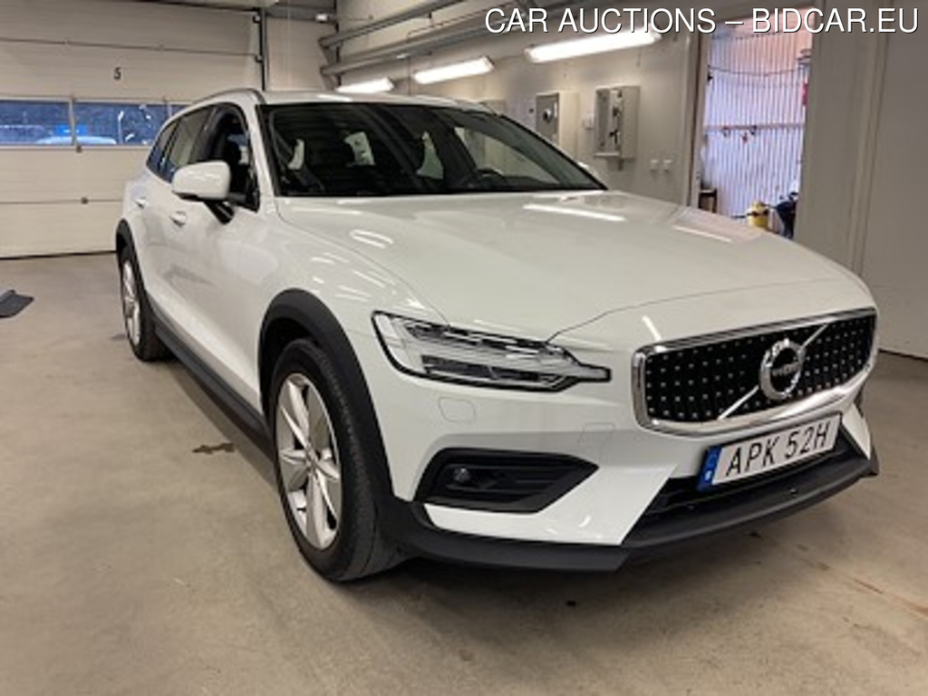 Volvo V60 cross country D4 AWD Advanced SE II VOC Teknik Drag