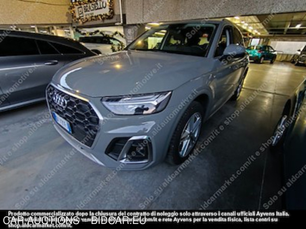 Audi Q5 40 tdi S line -