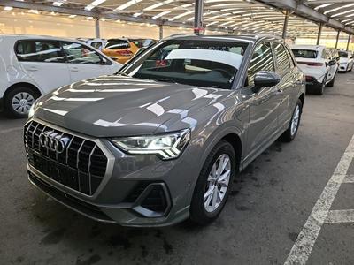 Audi Q3 45 TFSIE S TRONIC S line, 2021