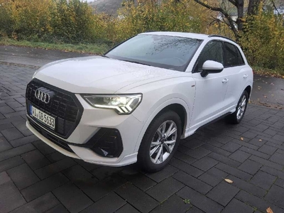 Audi Q3 35 TFSI S TRONIC S line, 2023