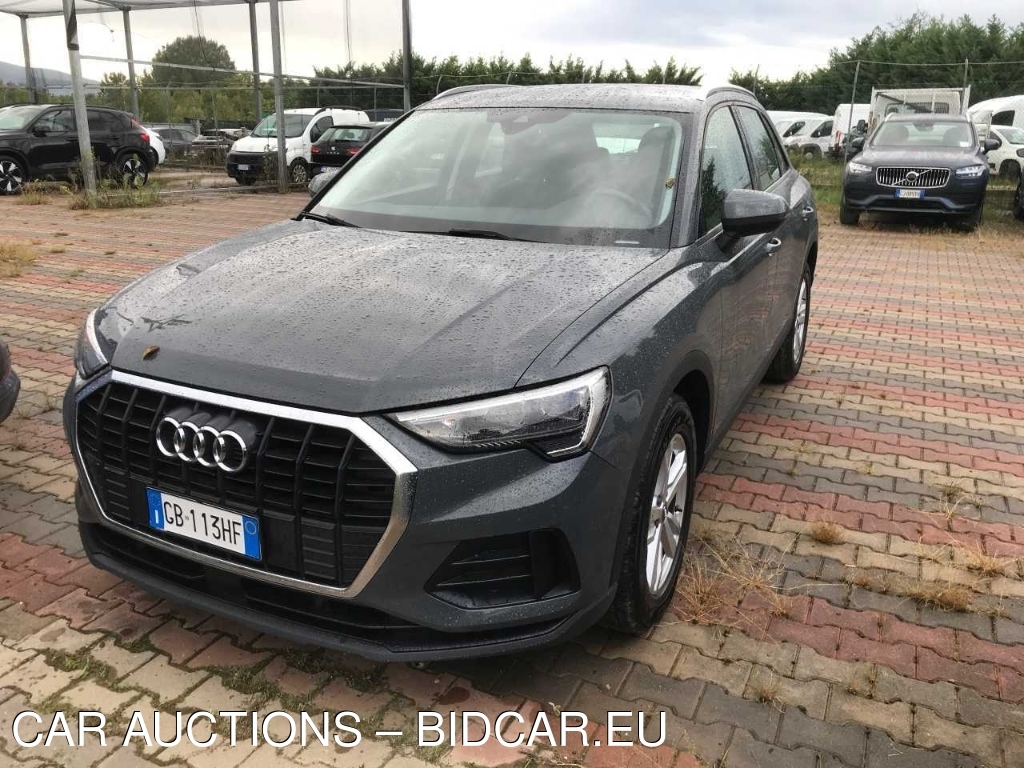 Audi Q3 35 TDI S tronic Business, 2020