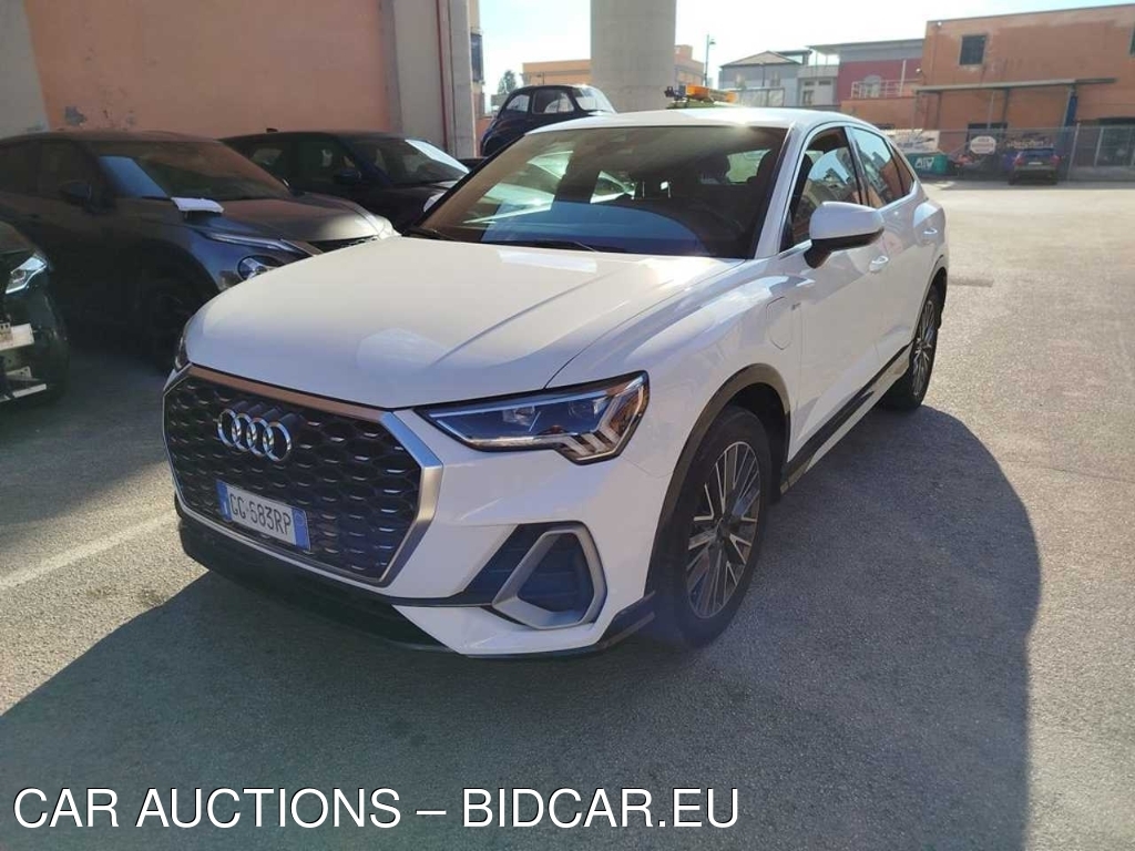 Audi Q3 Sportback 45 TFSI e S tronic S Line Edition, 2021