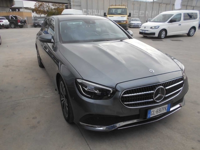 Mercedes-Benz Classe E E 200 d Business Extra, 2022
