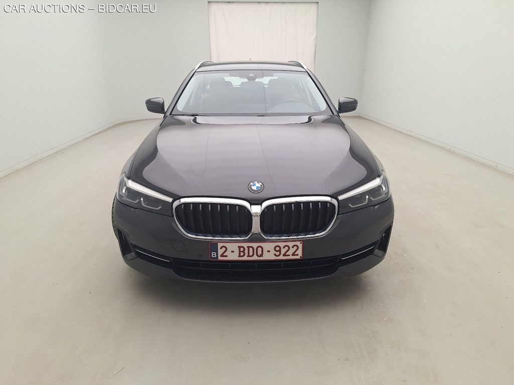 BMW Serie-5-touring TO FL20. BMW 5 REEKS TOURING 520D AUT. (140 KW) 5D, 2021