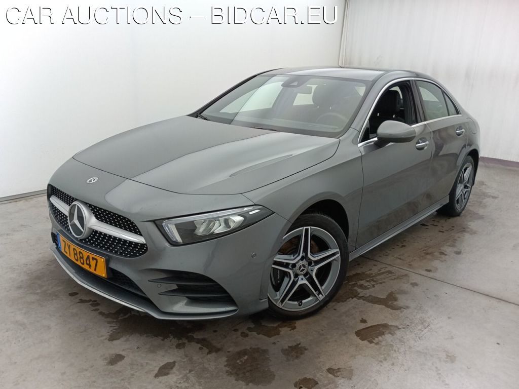Mercedes A-klasse-lim-17 A SEDAN (V177) A 250 E 160HP PHEV AMG LINE 4D, 2022