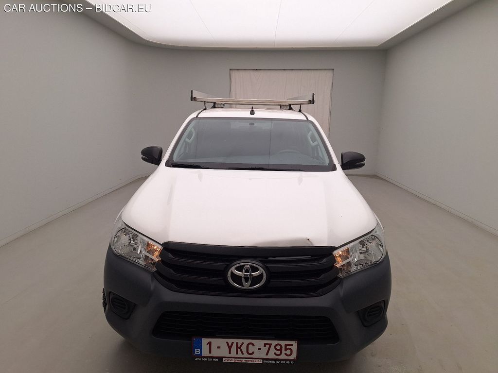 Toyota Hilux 16. TOYOTA HILUX 2.4 D-4D DOUBLE CAB ACTIVE 4D, 2020