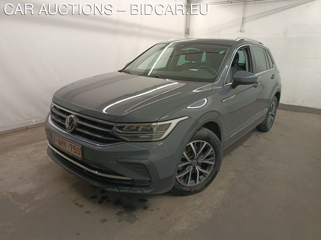 Volkswagen Tiguan-ax1 1.5 TSI 110KW DSG LIFE 5D, 2021
