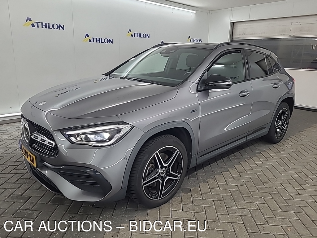 Mercedes Gla 1.3 GLA 250 E DCT BUSINESS SOL AMG LIMITED 5D 160KW, 2021