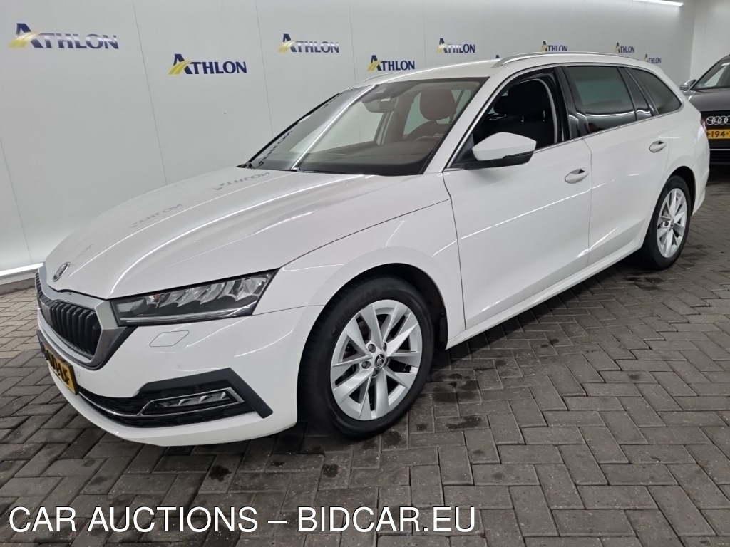 Skoda Octavia combi 1.0 1.0 TSI E-TEC MHEV DSG BUSINESS EDIT PL 5D 81KW, 2021