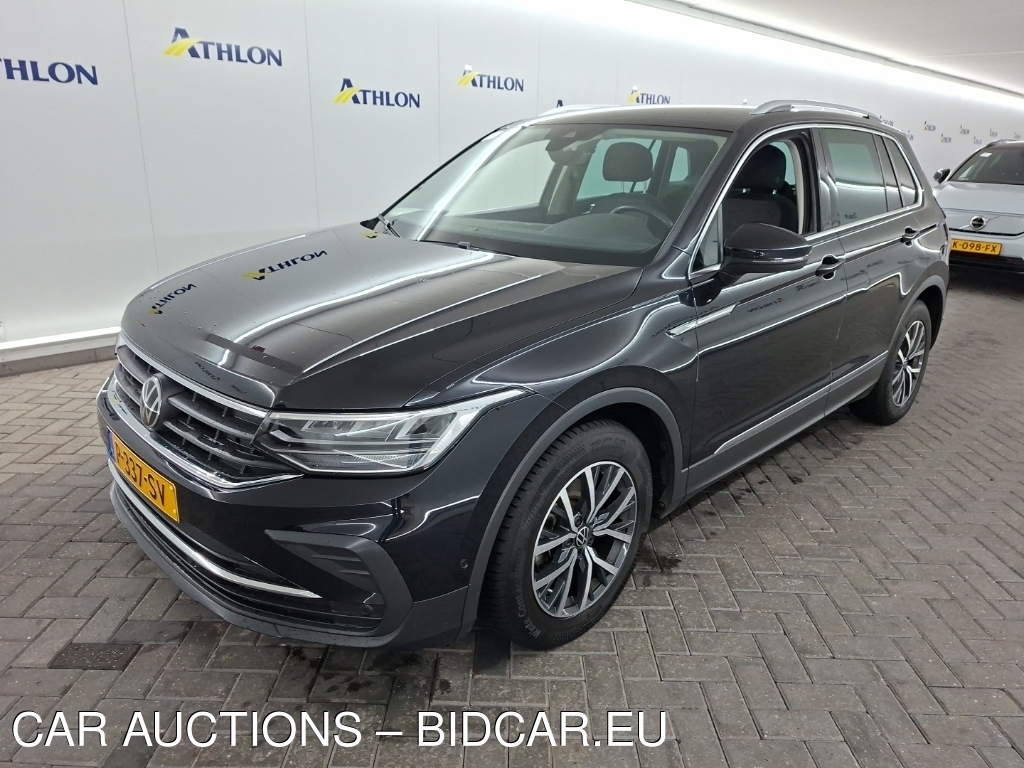 Volkswagen Tiguan 1.5 1.5 TSI 96KW LIFE BUSINESS 5D, 2022
