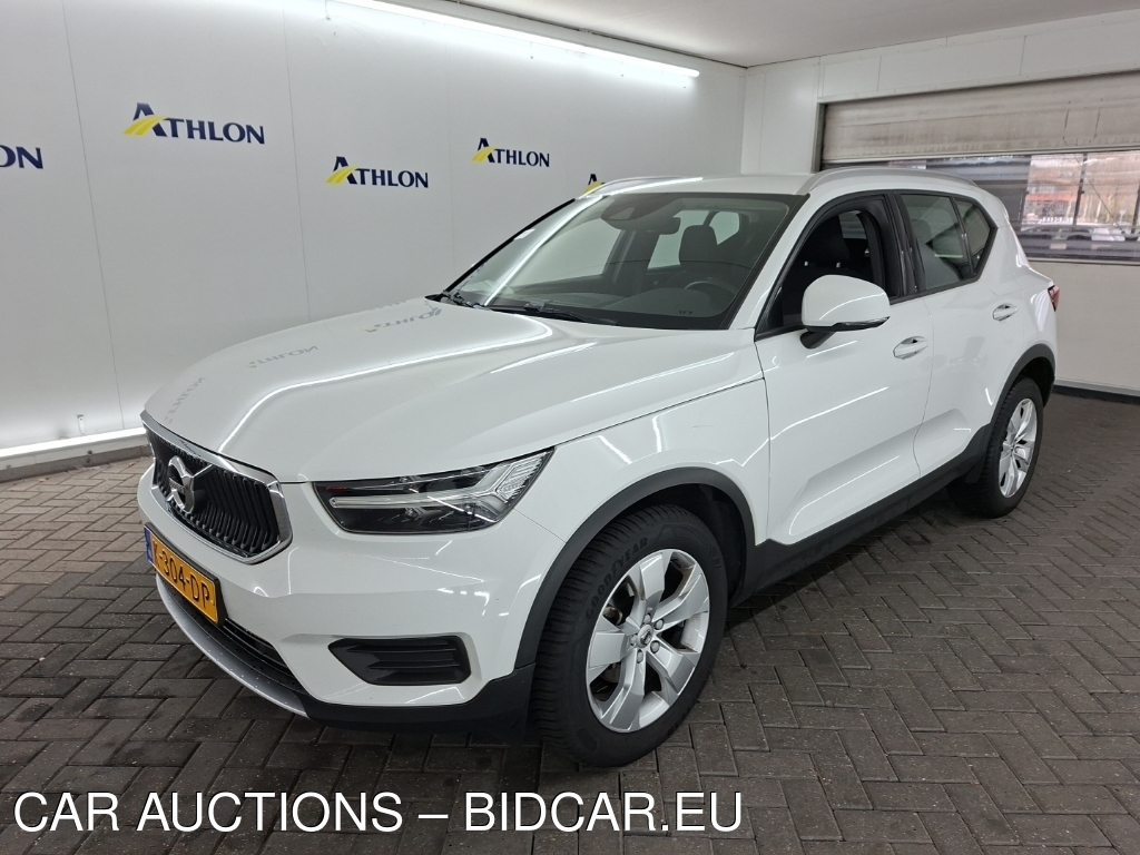 Volvo Xc40 1.5 T2 MOMENTUM 5D 95KW, 2020