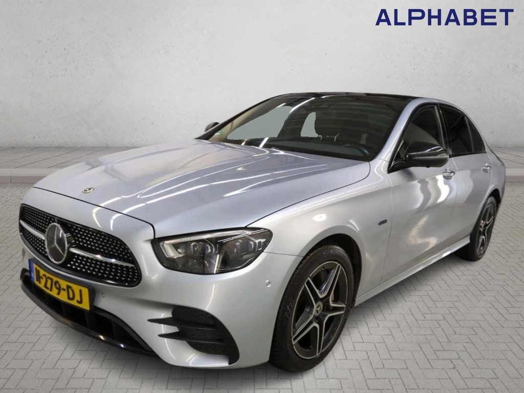 Mercedes-Benz E300 de 2.0 143kW + 90kW Business Sol. AMG sedan 9G-Tronic, 2021