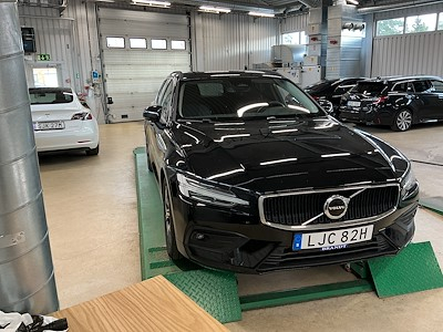 Volvo V60 B4 Momentum Advanced Navi Pro VOC Drag