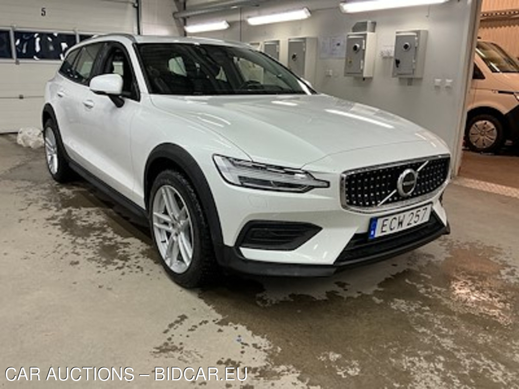 Volvo V60 cross country Cross Country B4 AWD 197hk Drag
