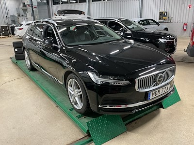 Volvo V90 Recharge T6 AWD 340hk Momentum Advanced Drag Pilot Assist