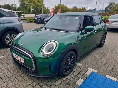 MINI 5 door 1.5 COOPER AUTO
