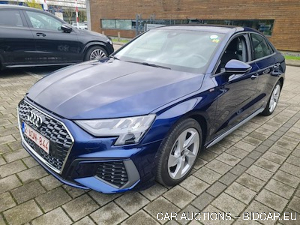 Audi A3 1.0 TFSI 30 81KW S TR. S LINE BUS. EDIT.