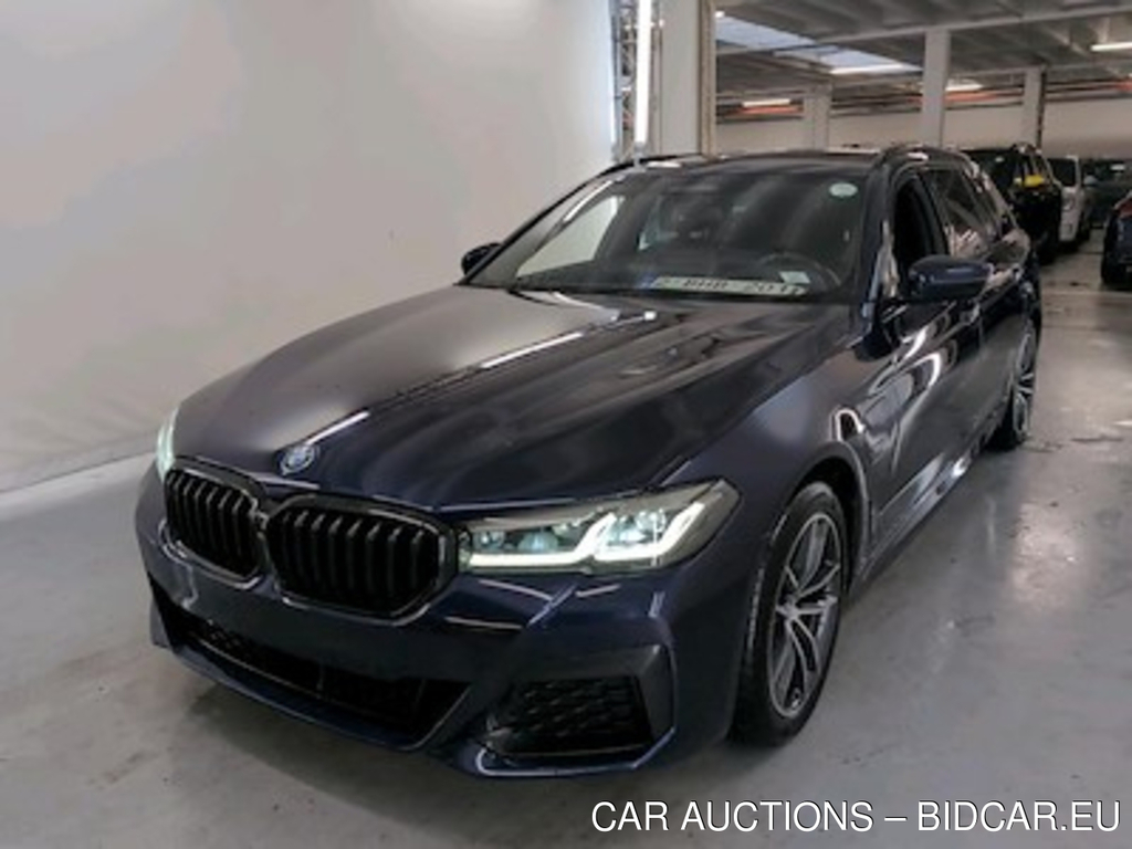 BMW 5-serie 2.0 530E 200KW XDRIVE AUTO TOURING