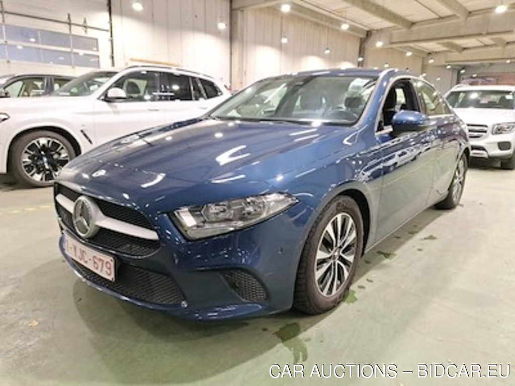Mercedes-Benz Class A sedan diesel v177 A 180 d Business Solution
