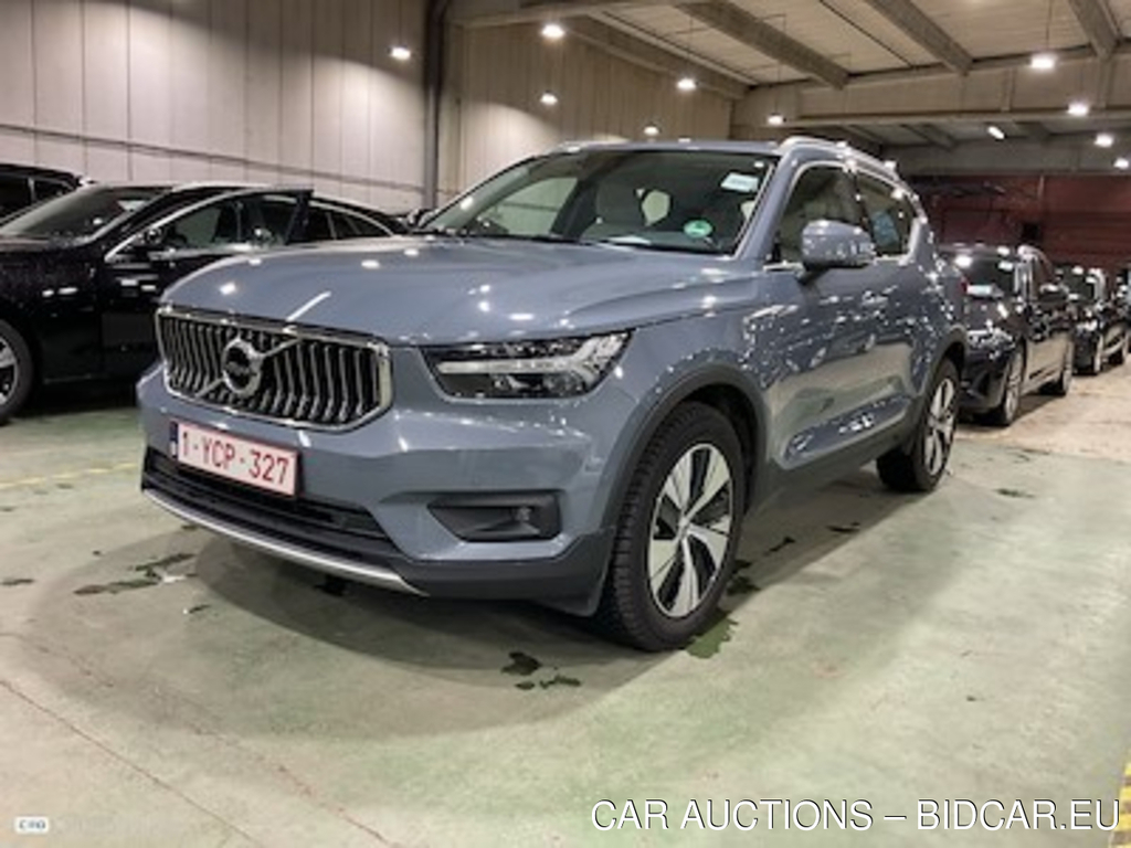Volvo XC40 1.5 T5 TE PHEV Momentum Pro DCT STOCK