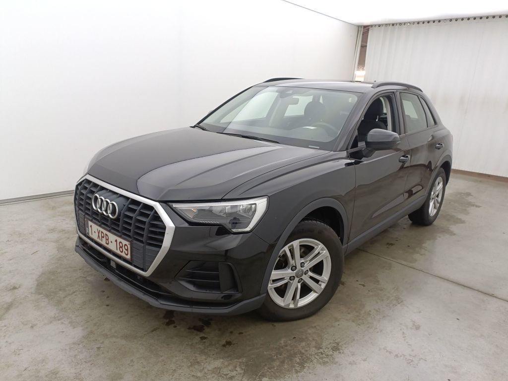 Audi Q3-f3b 1.5 35 TFSI S TRONIC 5D, 2020