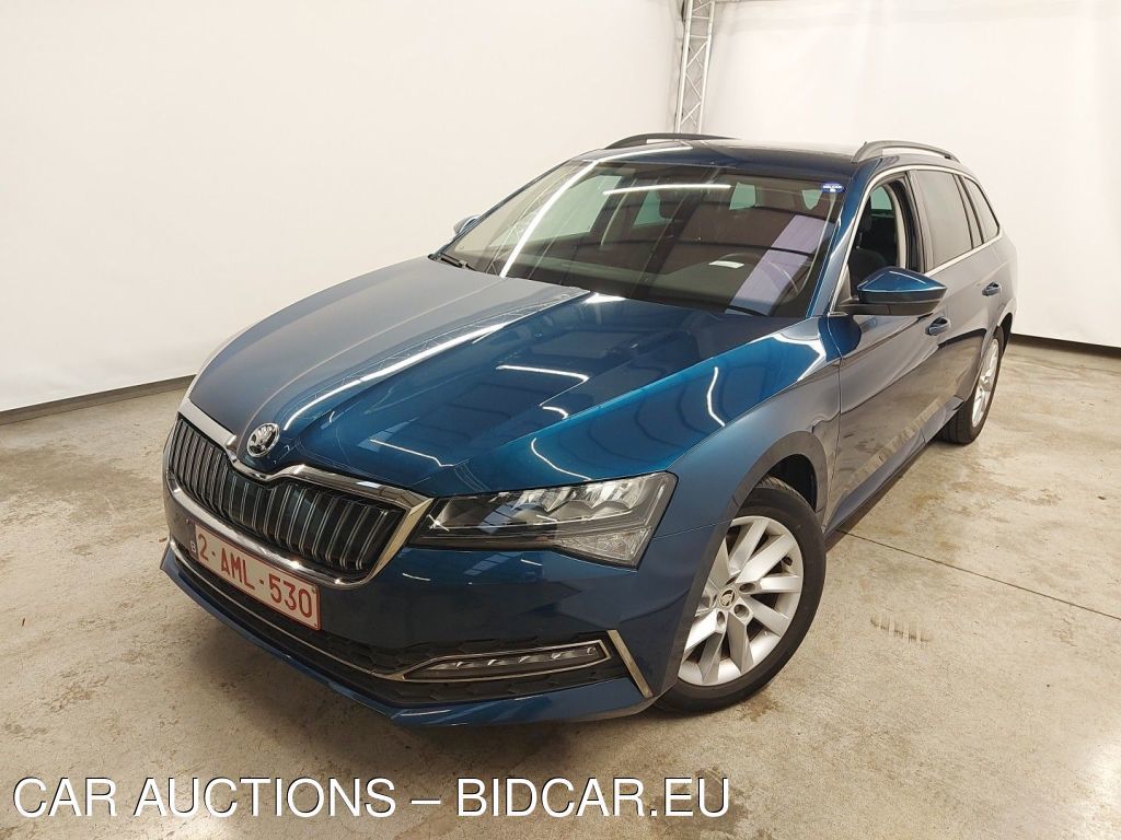 Skoda Superbcombi-3v5 1.4 COMBI 1.4 TSI IV 160KW DSG6 CLEVER 5D, 2021