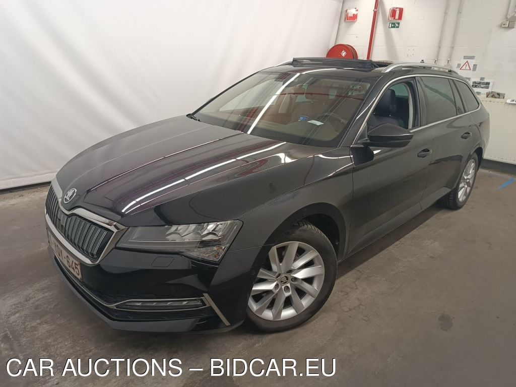 Skoda Superbcombi-3v5 1.4 COMBI 1.4 TSI IV 160KW DSG6 STYLE 5D, 2020
