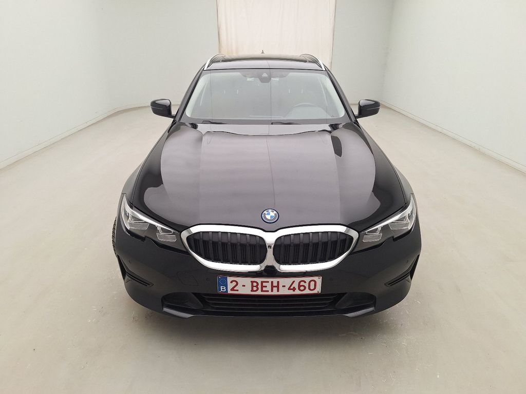 BMW Serie3-touring- 2.0 TO. 18 PHEV. BMW 3 REEKS TOURING 320E (150 KW) 5D, 2021