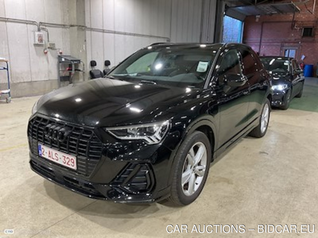 Audi Q3 1.4 45 TFSI E S TRONIC S LINE