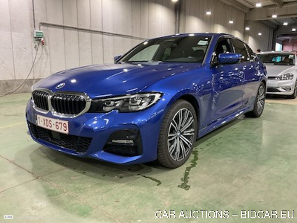 BMW 3 - 2019 330eA PHEV