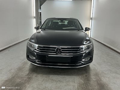 Volkswagen PASSAT 1.5 TSI ELEGANCE BUSINESS DSG