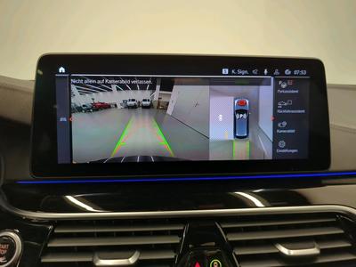 BMW Series 5 2.0 520D DPF AUTO TOURING ESSENTIAL EDIT