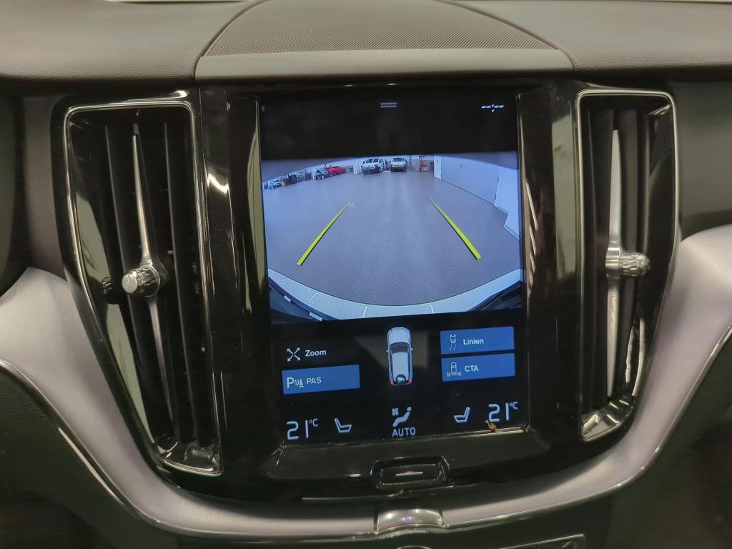 Volvo XC60 2.0 D4 MOMENTUM GEARTRONIC AUTO 4WD