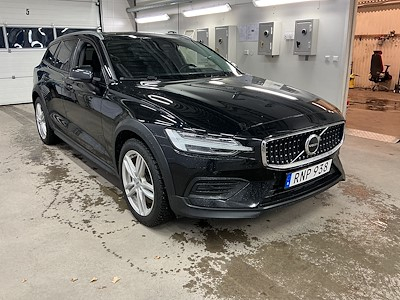 Volvo V60 cross count Cross Country B4 197hk AWD Core Drag